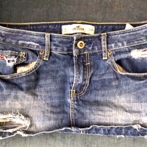 Hollister Skirt!